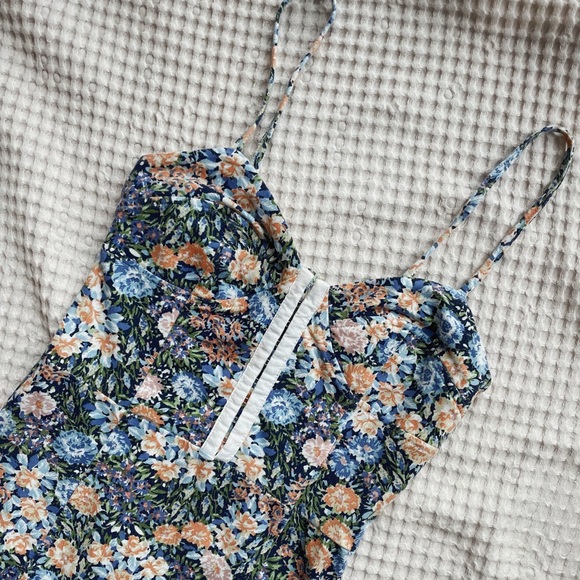 MINKPINK Brianna Floral Mini-Dress - Picture 3 of 7